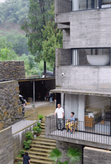 IMG_9560.GIF