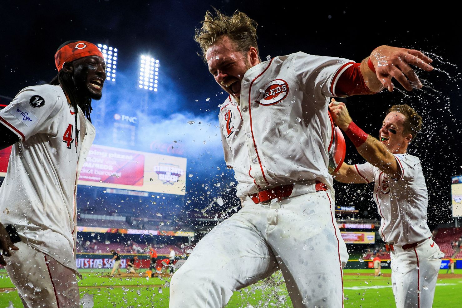 20-020-19-25t034655z-149070773-26526168-rtrmadp-3-baseball-mlb-cin-nyy-060.jpg