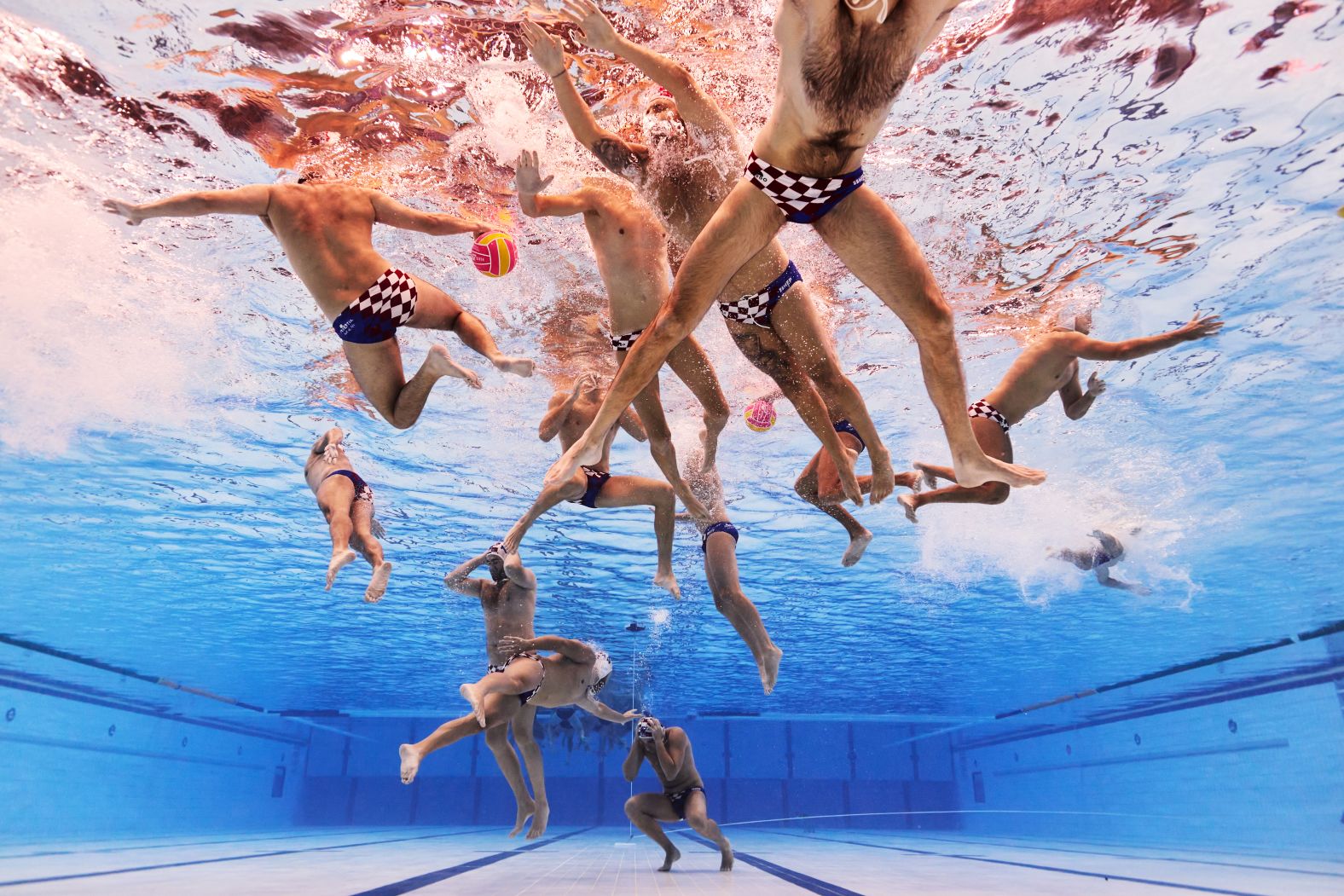 27-26-gettyimages-2225030674.jpg